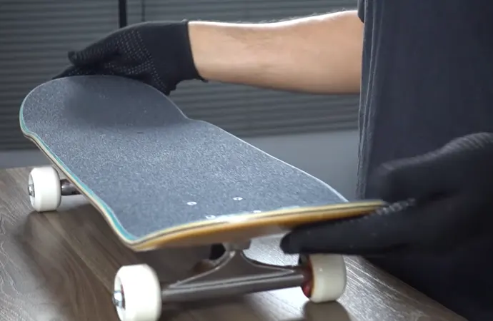 How Does A Skateboard Deck Work?