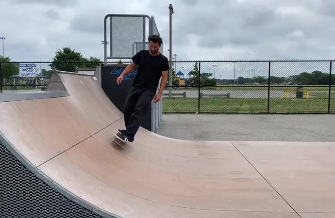 How to Kick Turn On a Skateboard Ramp?