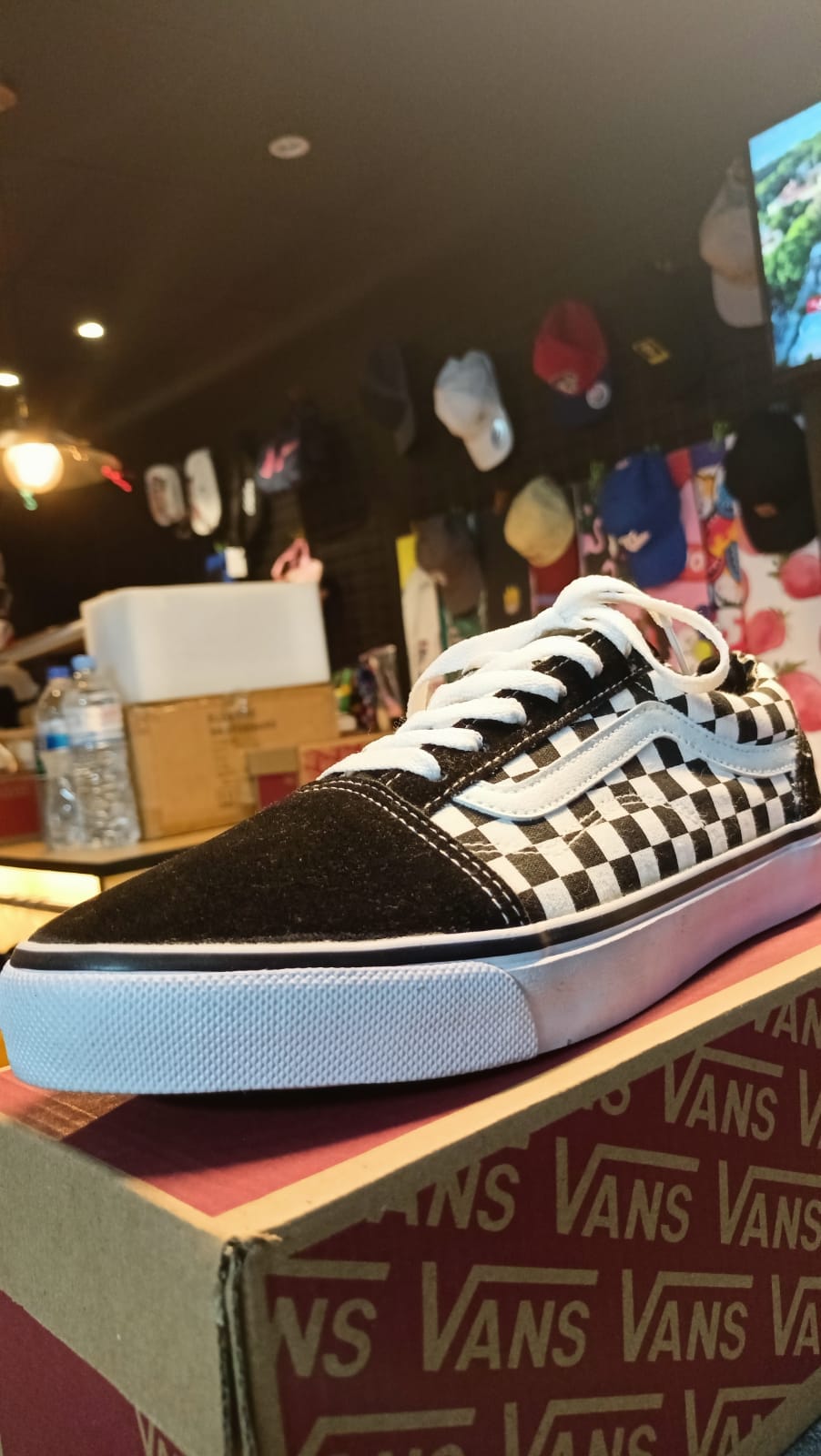 When it comes to design, the Vans shoe has a sleek and modern look.