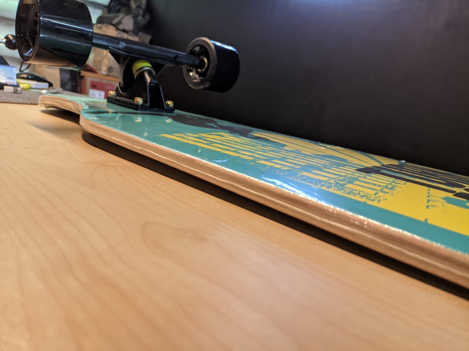PHOEROS 41-Inch Complete Longboard Skateboard